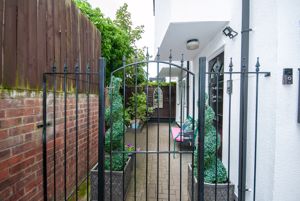 Courtyard- click for photo gallery